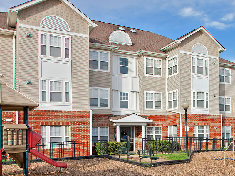 Windsor Family Apartments
